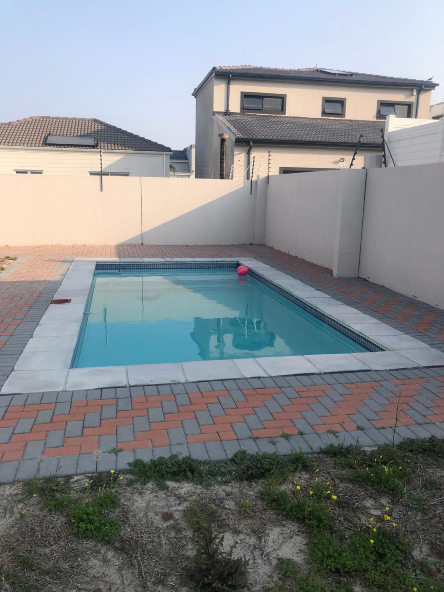 Holiday home Five Bedrooms Cape Town